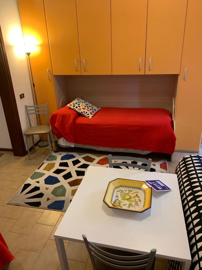 Appartamento Affitti Brevi Verona Colors/G.B. Rossi Friendly Exteriör bild